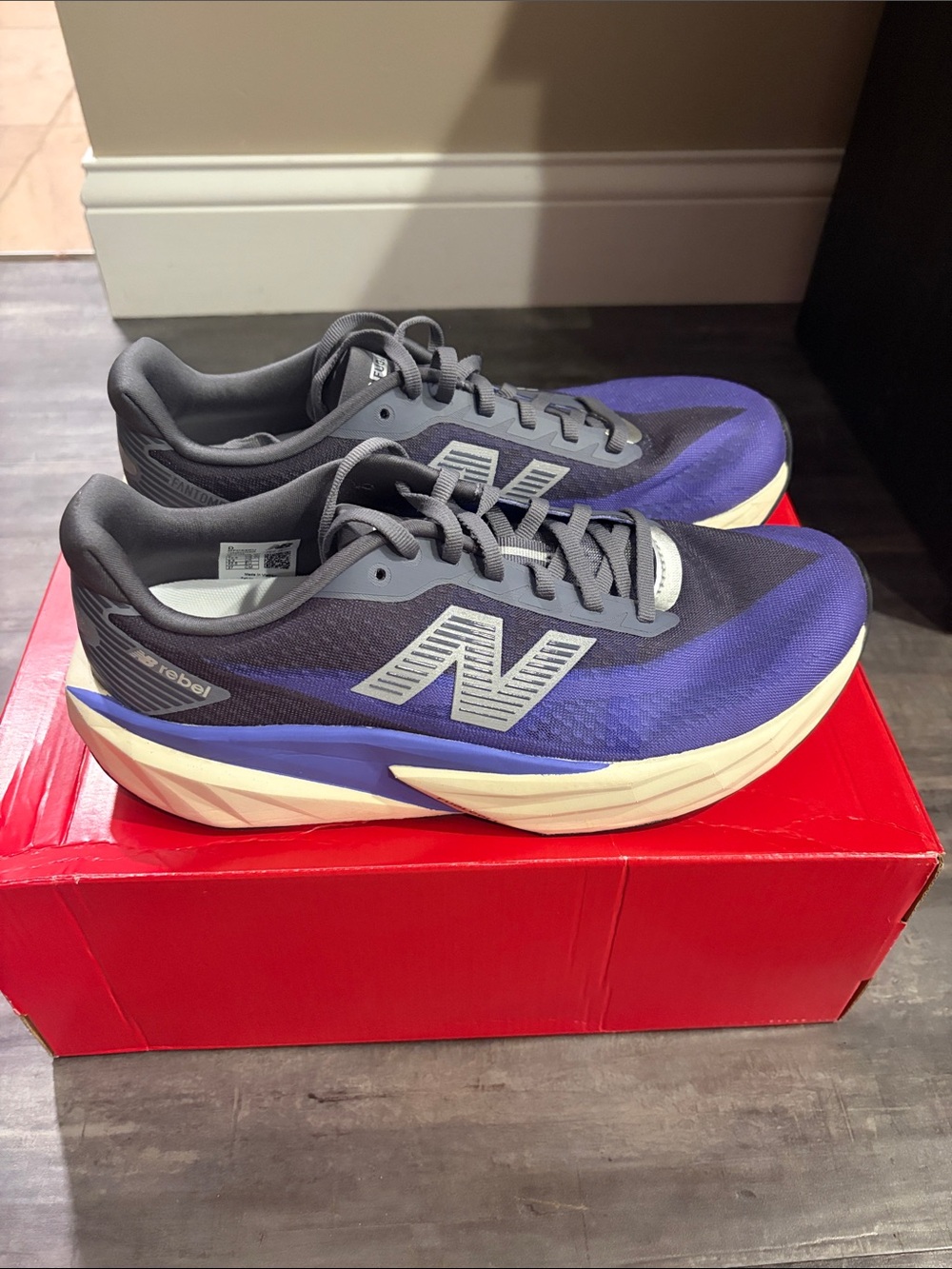 New Balance FuelCell Rebel v5